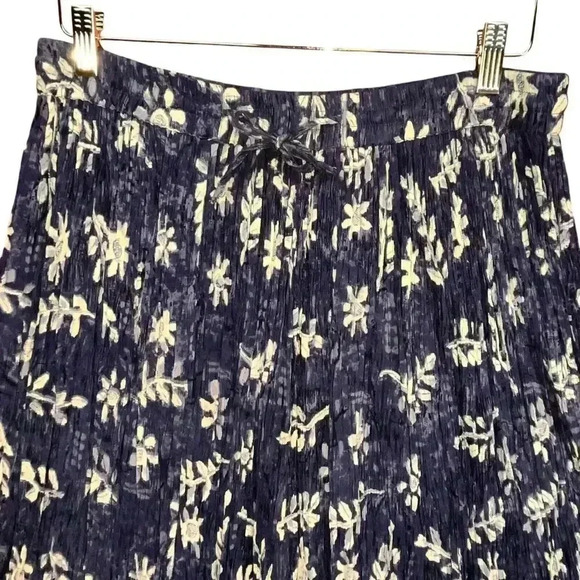 Orvis Vintage Womens Blue White Floral Rayon Short Sleeve Blouse & Skirt Size XL - Picture 5 of 7